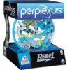 Venez découvrir Perplexus Rebel  distribué par Asmodée. Perplexus Rebel, un défi de 70 obstacles ! Faites progresser une bille dans un labyrinthe 3D coloré contenu dans une sphère.