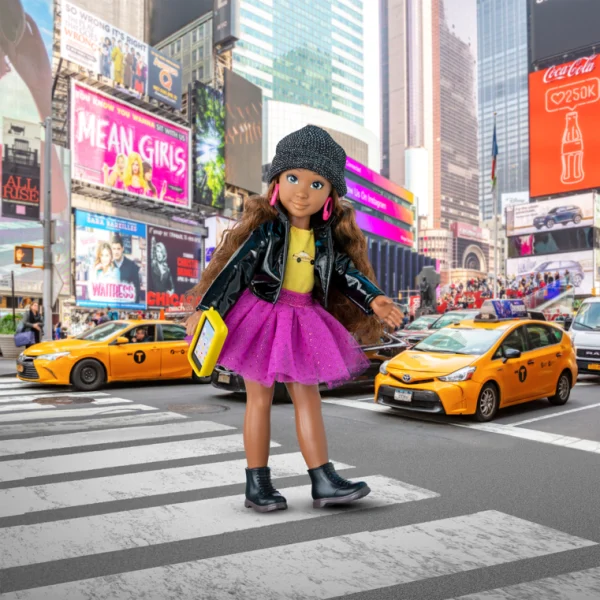 COFFRET POUPEE MELODY FASHION WEEK NEW YORK- COROLLE GIRLS