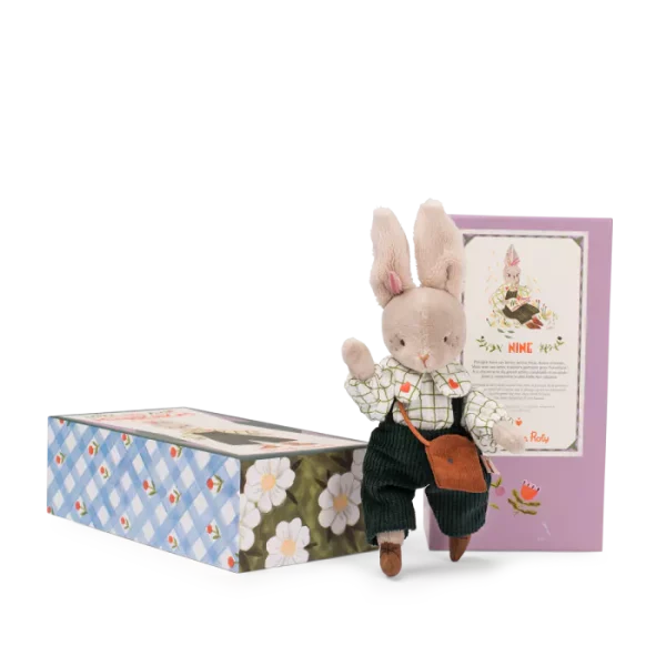 NINE LA LAPINE LES MINOUCHKAS
